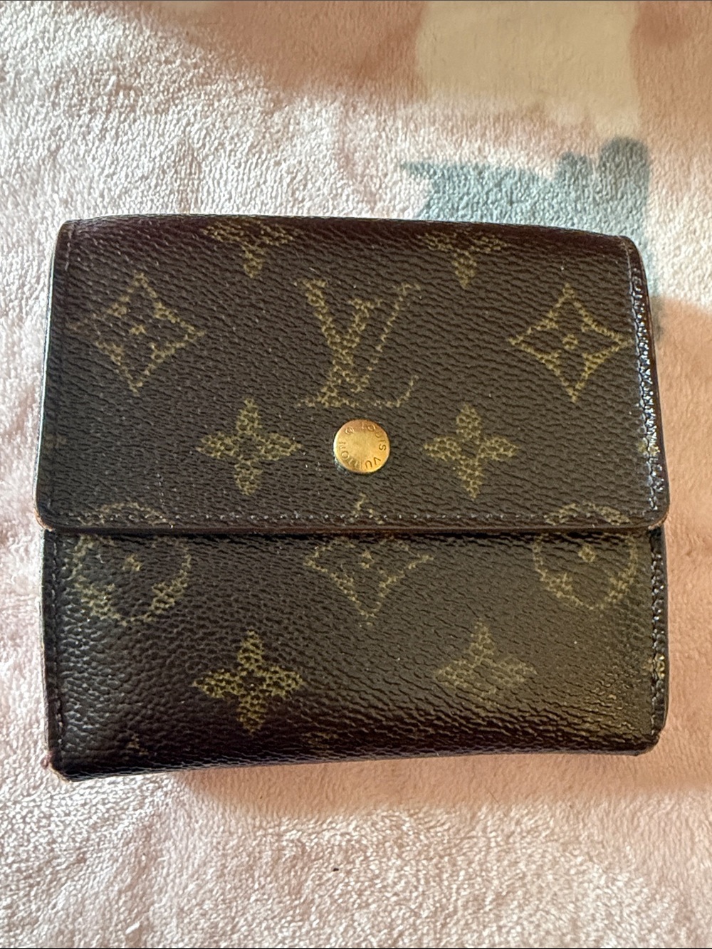 Louis Vuitton Monogram Elise wallet